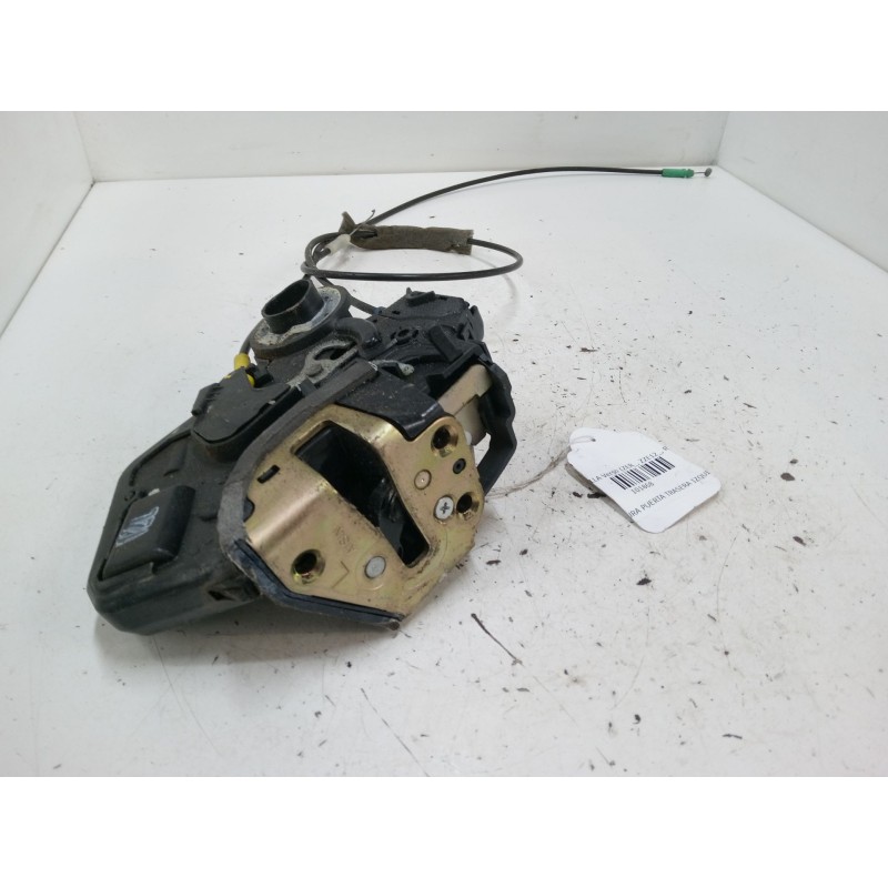 Recambio de cerradura puerta trasera izquierda para toyota corolla verso (zer_, zze12_, r1_) 1.8 (znr11_) referencia OEM IAM   
