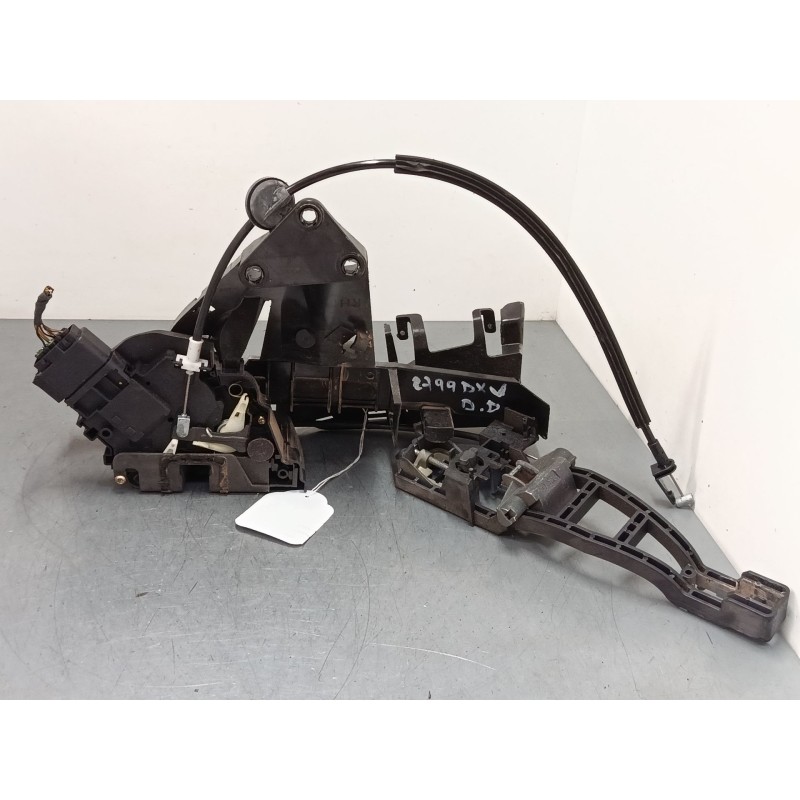 Recambio de cerradura puerta delantera derecha para ford focus ii (da_, hcp, dp) 1.6 ti referencia OEM IAM   