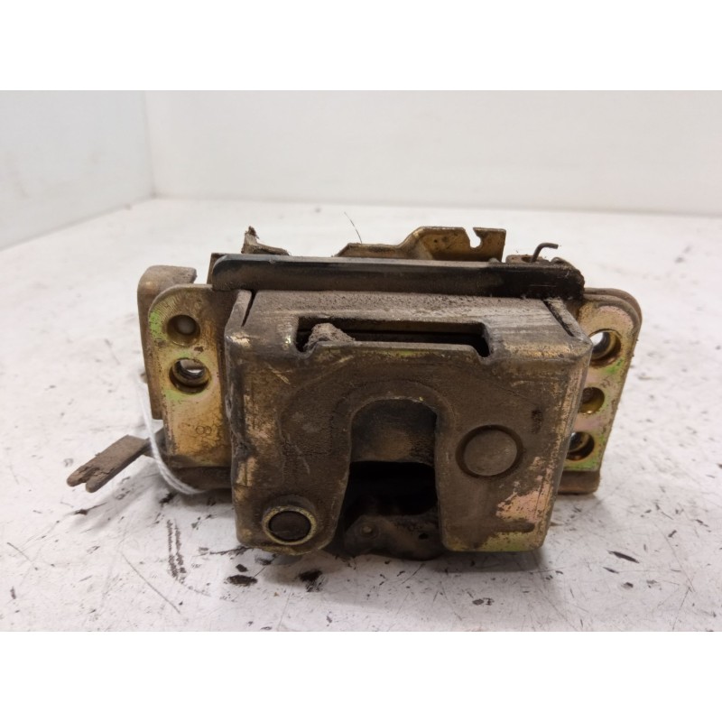 Recambio de cerradura puerta trasera izquierda para opel corsa a hatchback (s83) 1.3 s (f08, m08, f68, m68) referencia OEM IAM  