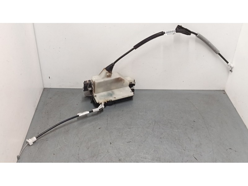 Recambio de cerradura puerta trasera izquierda para peugeot 2008 i (cu_) 1.6 hdi referencia OEM IAM 45077185  