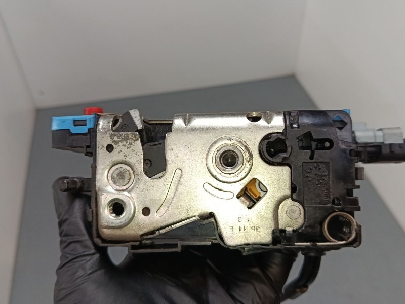 Recambio de cerradura puerta trasera izquierda para citroën c4 grand picasso i (ua_) 1.6 hdi 110 referencia OEM IAM 24090816  