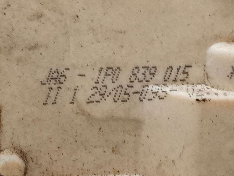 Recambio de cerradura puerta trasera izquierda para seat leon (1p1) 1.9 tdi referencia OEM IAM JA61P0839015  