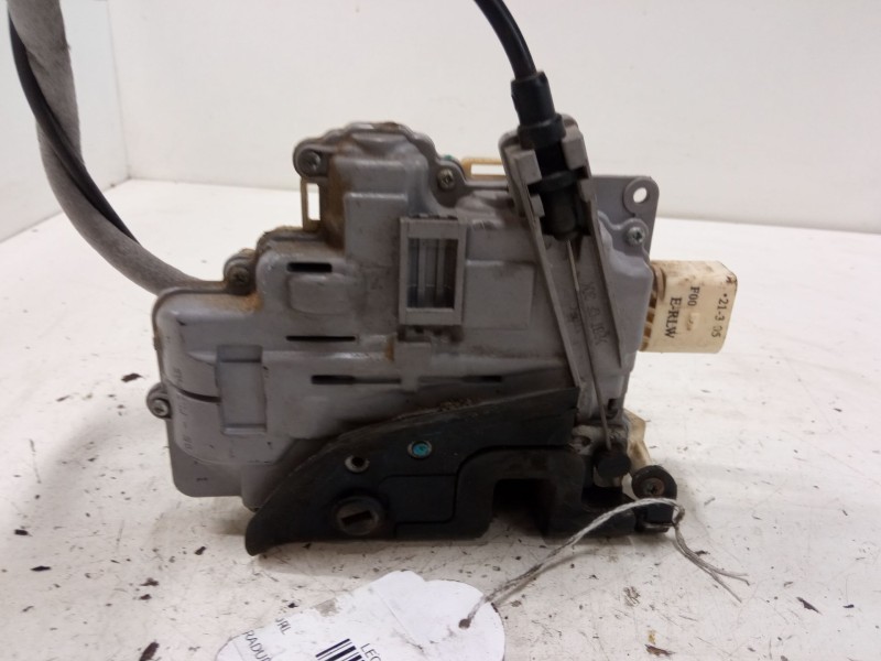 Recambio de cerradura puerta trasera izquierda para seat leon (1p1) 1.9 tdi referencia OEM IAM JA61P0839015  