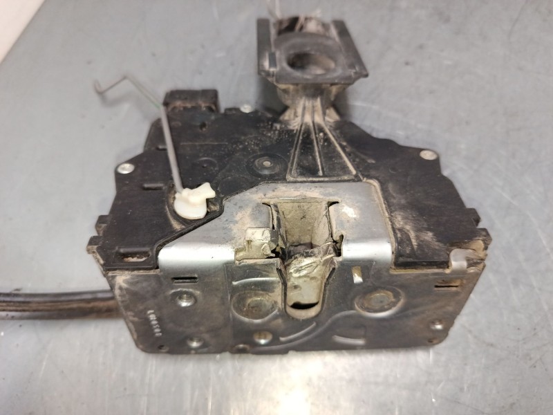 Recambio de cerradura puerta trasera izquierda para citroën nemo monospace 1.4 hdi referencia OEM IAM 1355028080  