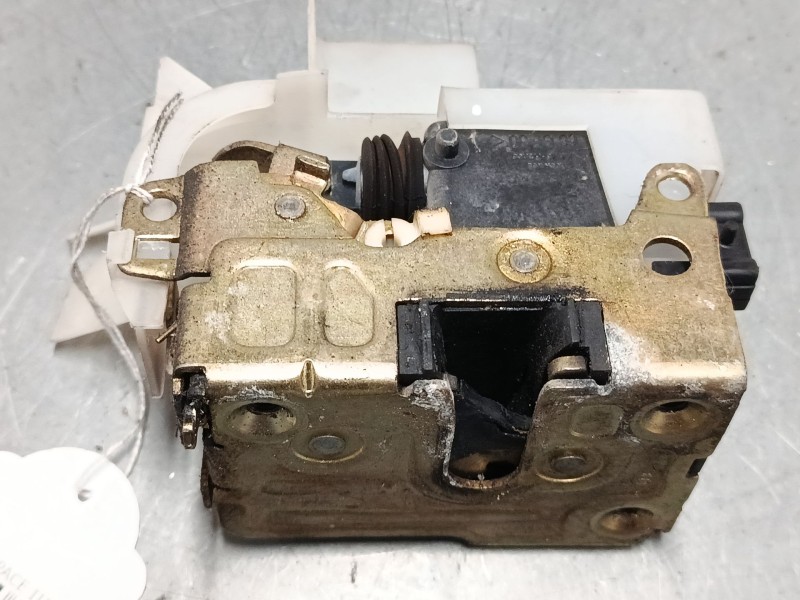 Recambio de cerradura puerta trasera izquierda para renault espace iii (je0_) 3.0 v6 24v (je0g, je0r) referencia OEM IAM   