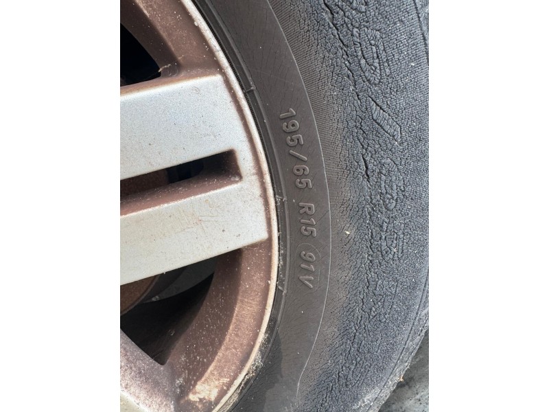 volkswagen golf iv (1j1) del año 2001