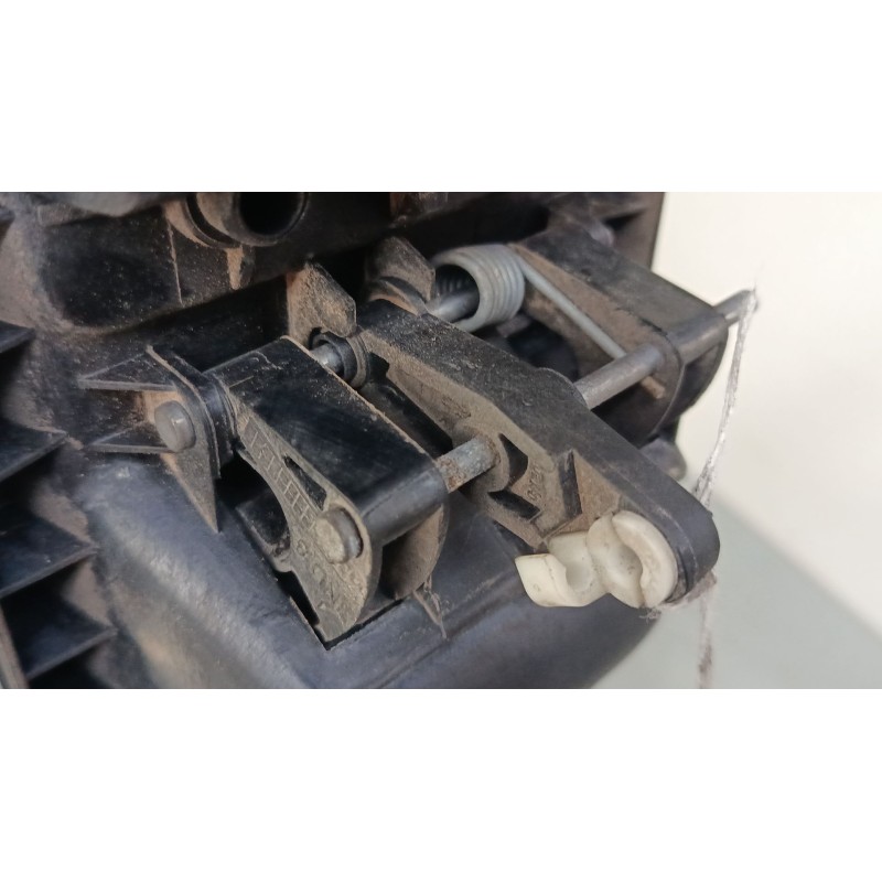 Recambio de maneta exterior puerta corredera derecha para renault master ii furgoneta (fd) 2.5 dci referencia OEM IAM   