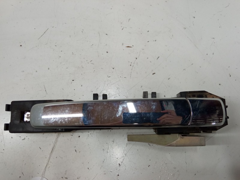 Recambio de maneta exterior puerta delantera derecha para nissan x-trail ii (t31) 2.0 dci referencia OEM IAM   