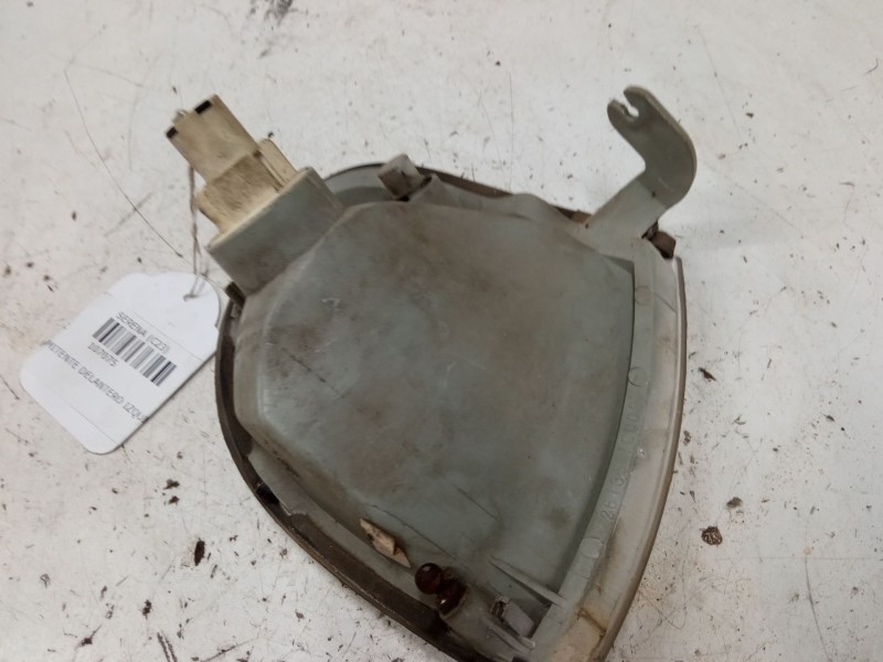 Recambio de intermitente delantero izquierdo para nissan serena (c23) 1.6 referencia OEM IAM   