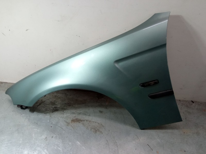 Recambio de aleta delantera izquierda para bmw 3 compact (e46) 316 ti referencia OEM IAM   