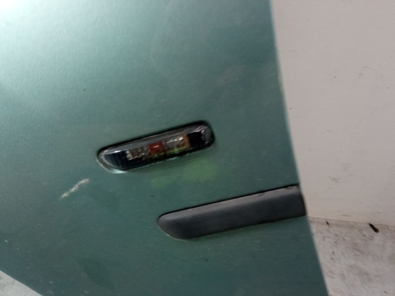 Recambio de aleta delantera izquierda para bmw 3 compact (e46) 316 ti referencia OEM IAM   