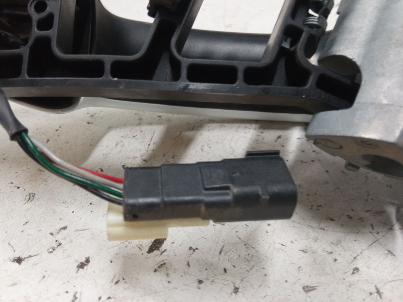 Recambio de maneta exterior puerta delantera izquierda para ford ecosport 1.0 ecoboost referencia OEM IAM   