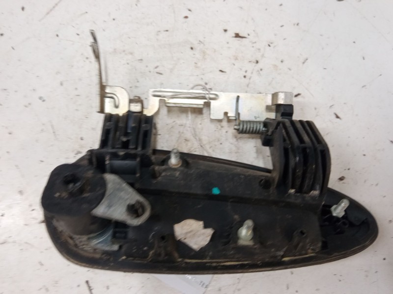 Recambio de maneta exterior puerta delantera izquierda para fiat punto (199_) 1.3 d multijet referencia OEM IAM   