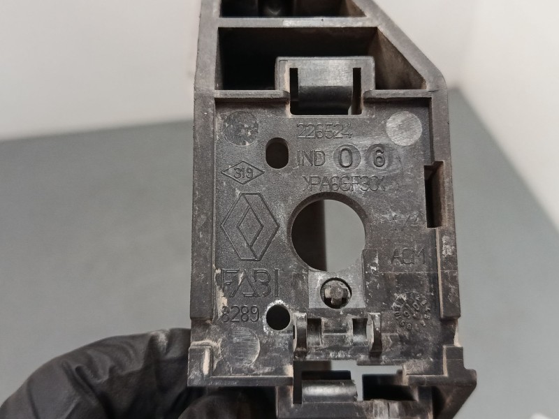 Recambio de maneta exterior puerta delantera izquierda para renault clio iii (br0/1, cr0/1) 1.5 dci (br17, cr17) referencia OEM 