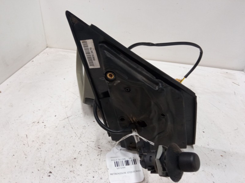 Recambio de retrovisor izquierdo para volkswagen polo iv (9n_, 9a_) 1.4 tdi referencia OEM IAM   