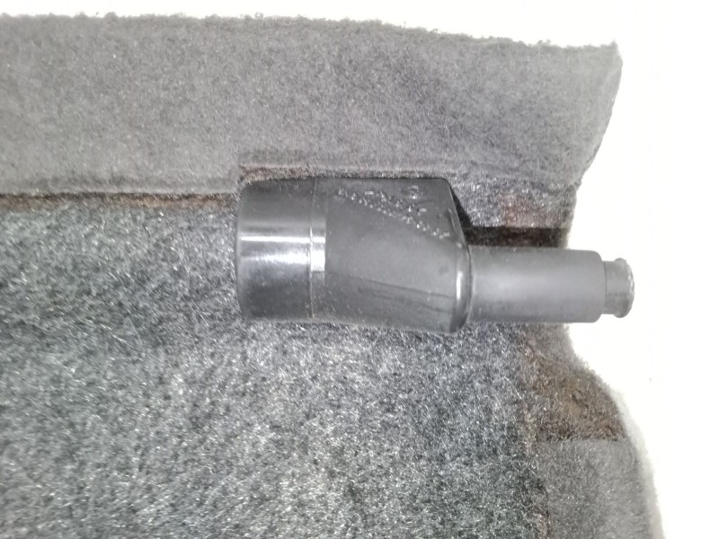 Recambio de bandeja trasera para volkswagen polo iii (6n1) 60 1.4 referencia OEM IAM   