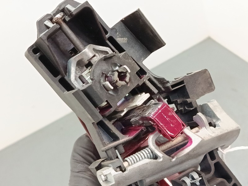 Recambio de maneta exterior puerta delantera izquierda para ford fiesta vi (cb1, ccn) 1.25 referencia OEM IAM   