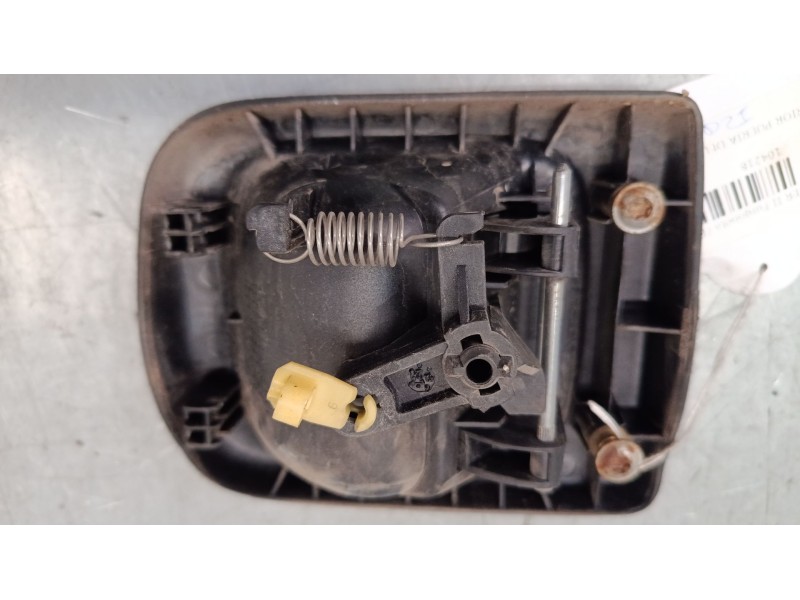 Recambio de maneta exterior puerta delantera izquierda para renault master ii furgoneta (fd) 2.5 dci referencia OEM IAM   