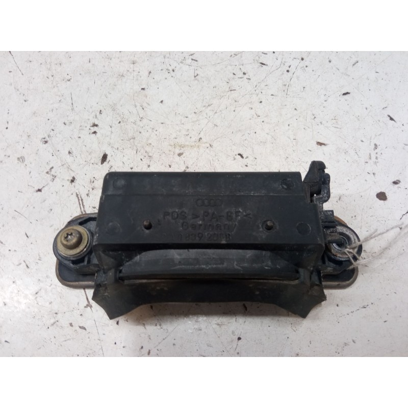 Recambio de maneta exterior puerta trasera derecha para audi 100 c4 sedán (4a2) 2.3 e referencia OEM IAM 9A083920  