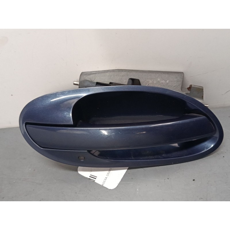 Recambio de maneta exterior puerta trasera derecha para bmw 7 (e65, e66, e67) 730 i, li referencia OEM IAM   