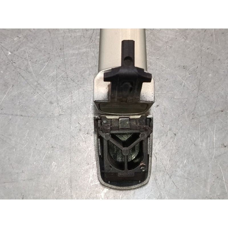 Recambio de maneta exterior puerta trasera derecha para peugeot 407 (6d_) 1.6 hdi 110 (6d9hzc, 6d9hyc) referencia OEM IAM   