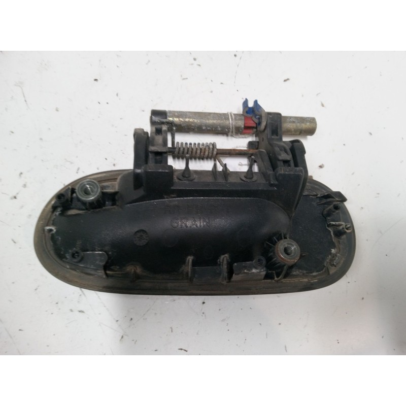 Recambio de maneta exterior puerta trasera derecha para nissan almera ii hatchback (n16) 2.2 di referencia OEM IAM   