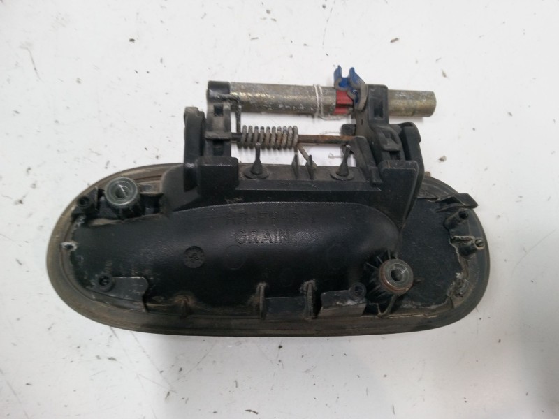 Recambio de maneta exterior puerta trasera derecha para nissan almera ii hatchback (n16) 2.2 di referencia OEM IAM   