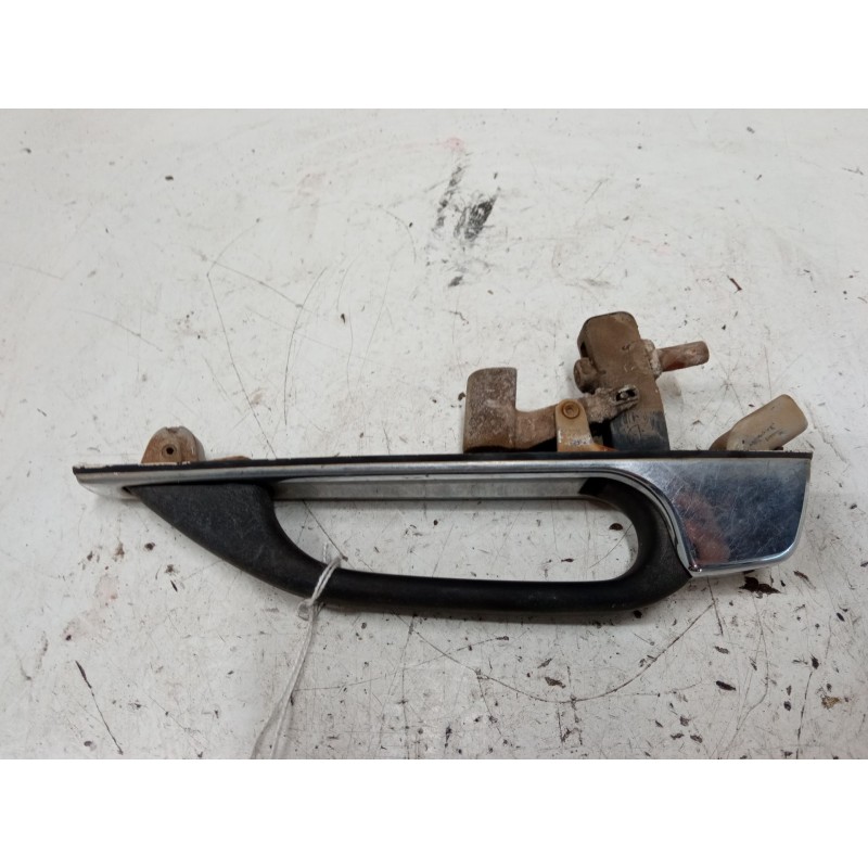 Recambio de maneta exterior puerta trasera izquierda para mercedes-benz 123 t-model (s123) 240 t d (123.183) referencia OEM IAM 