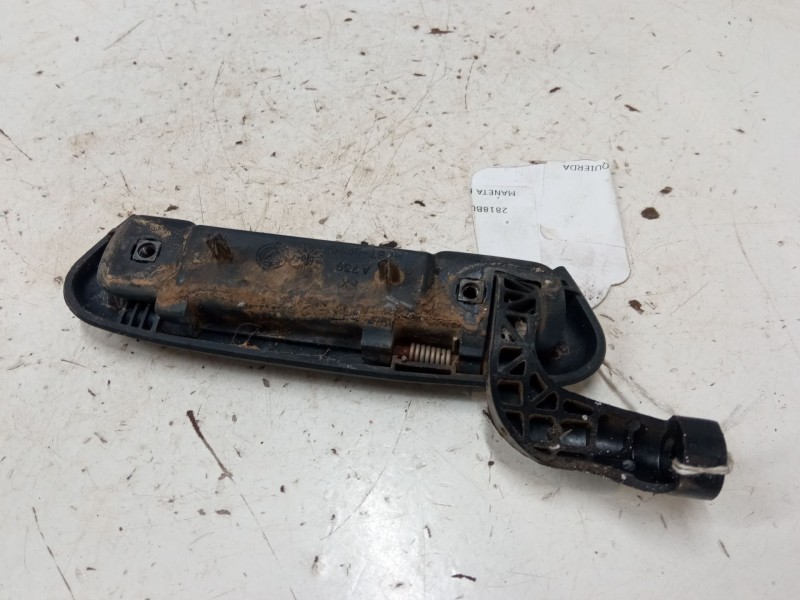 Recambio de maneta exterior puerta trasera izquierda para fiat punto (188_) 1.9 jtd 80 (188.237, .257, .337, .357) referencia OE
