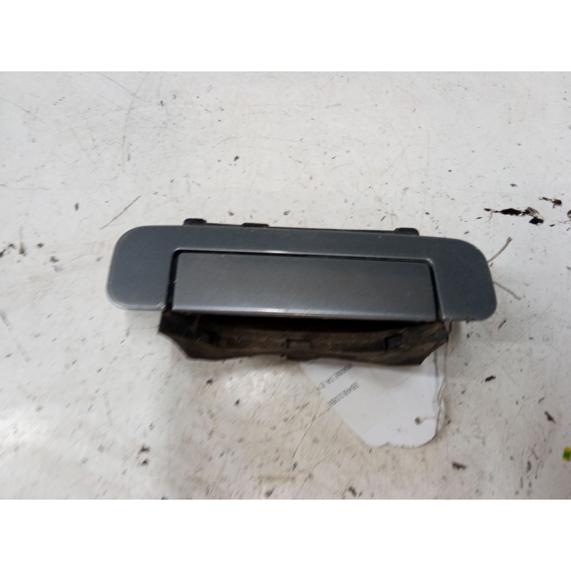 Recambio de maneta exterior puerta trasera izquierda para audi 100 c4 sedán (4a2) 2.3 e referencia OEM IAM   