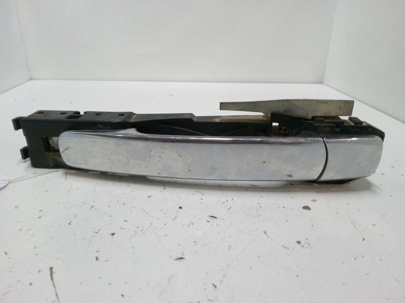Recambio de maneta exterior puerta trasera izquierda para nissan x-trail ii (t31) 2.0 dci referencia OEM IAM   