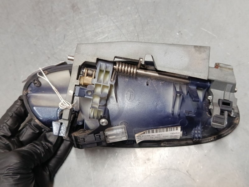 Recambio de maneta exterior puerta trasera izquierda para bmw 7 (e65, e66, e67) 730 i, li referencia OEM IAM TG7159755  