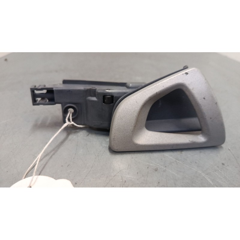 Recambio de maneta interior delantera derecha para smart forfour (454) 1.1 (454.030) referencia OEM IAM MN900108  