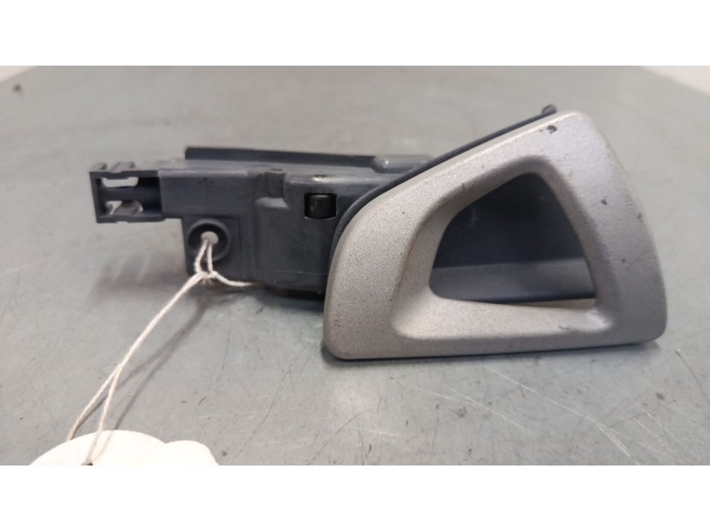 Recambio de maneta interior delantera derecha para smart forfour (454) 1.1 (454.030) referencia OEM IAM MN900108  