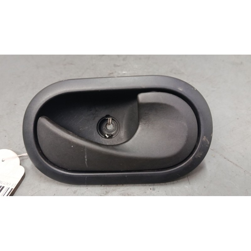 Recambio de maneta interior delantera derecha para renault kangoo / grand kangoo ii (kw0/1_) 1.5 dci 85 (kw0k, kw0l, kw0b) refer