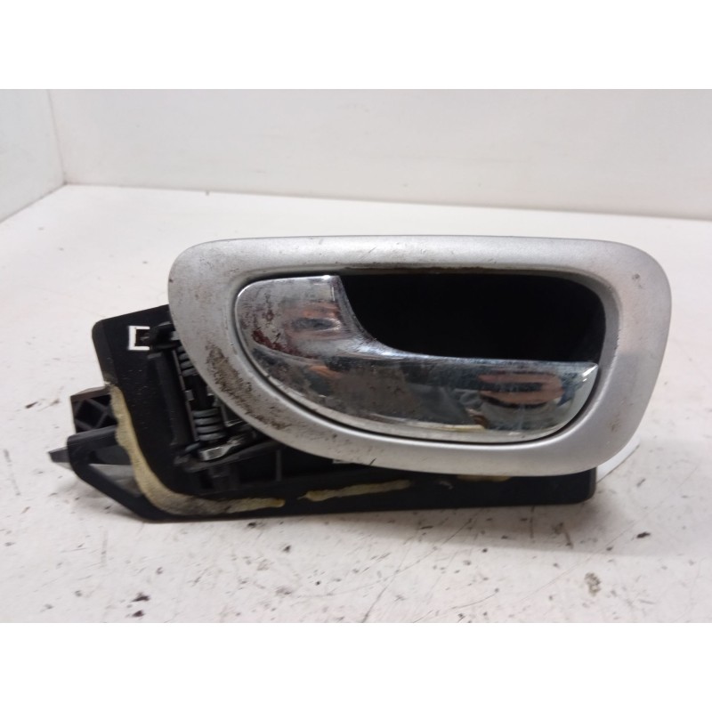 Recambio de maneta interior delantera izquierda para peugeot 307 sw (3h) 1.6 hdi 110 referencia OEM IAM 9643604577  