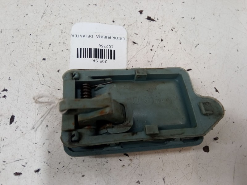 Recambio de maneta interior puerta delantera derecha para peugeot 205 sr referencia OEM IAM   