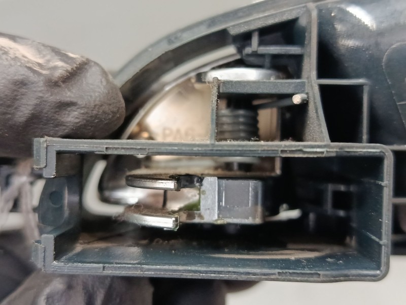 Recambio de maneta interior puerta delantera derecha para ford c-max ii (dxa/cb7, dxa/ceu) 1.0 ecoboost referencia OEM IAM AM51U