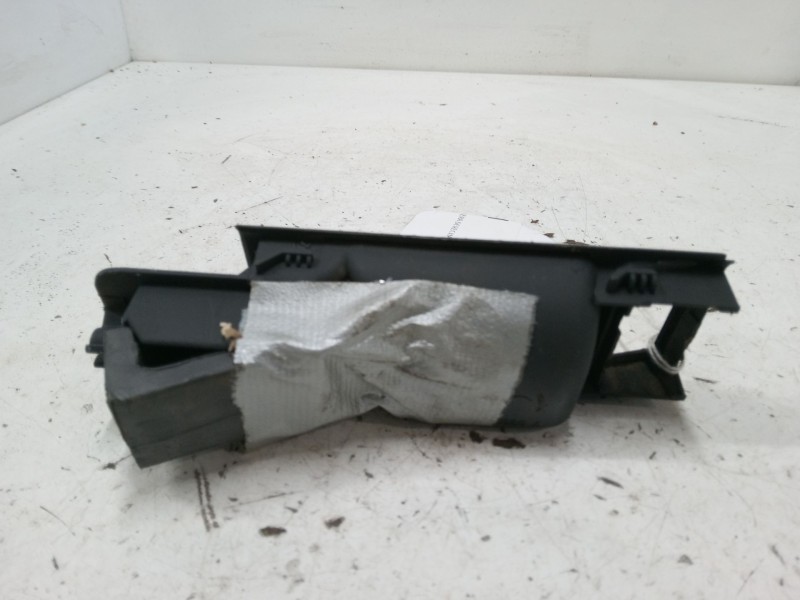 Recambio de maneta interior puerta delantera derecha para audi 100 c4 sedán (4a2) 2.3 e referencia OEM IAM   