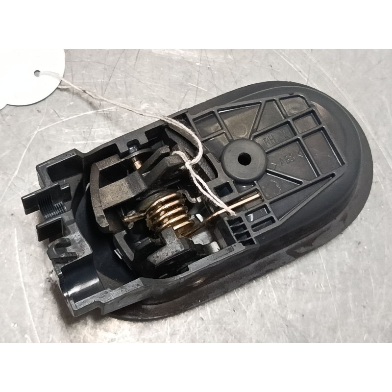 Recambio de maneta interior puerta delantera derecha para mitsubishi colt vi (z3_a, z2_a) 1.3 (z21a) referencia OEM IAM   