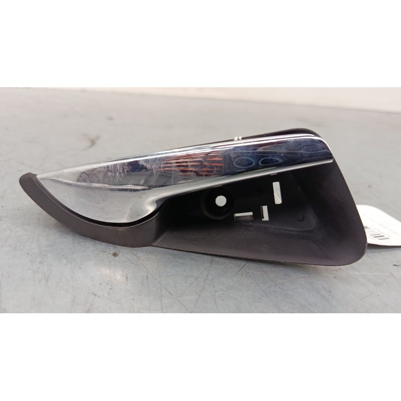 Recambio de maneta interior puerta delantera derecha para opel astra j (p10) 1.4 turbo (68) referencia OEM IAM   