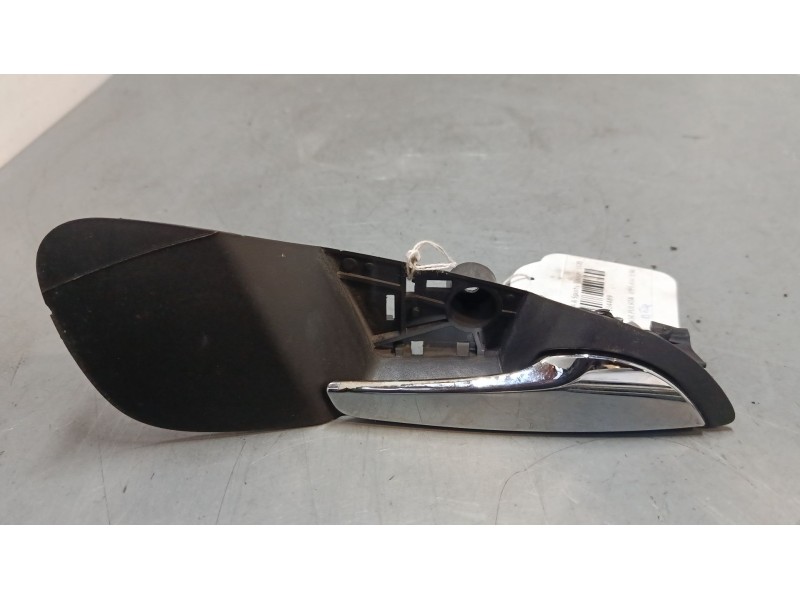 Recambio de maneta interior puerta delantera derecha para opel insignia a sports tourer (g09) 2.0 cdti (35) referencia OEM IAM  