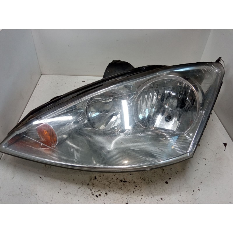 Recambio de faro izquierdo para ford focus i (daw, dbw) 1.8 turbo di / tddi referencia OEM IAM   