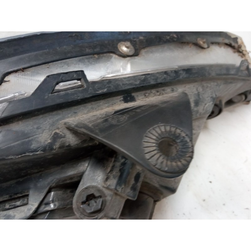 Recambio de faro izquierdo para ford focus i (daw, dbw) 1.8 turbo di / tddi referencia OEM IAM   