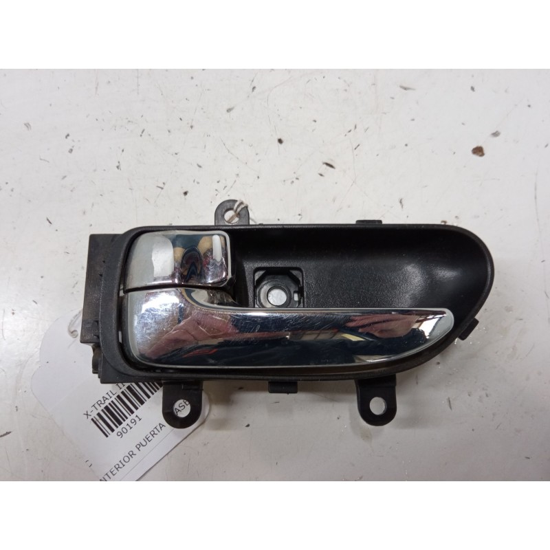 Recambio de maneta interior puerta trasera izquierda para nissan x-trail ii (t31) 2.0 dci referencia OEM IAM   