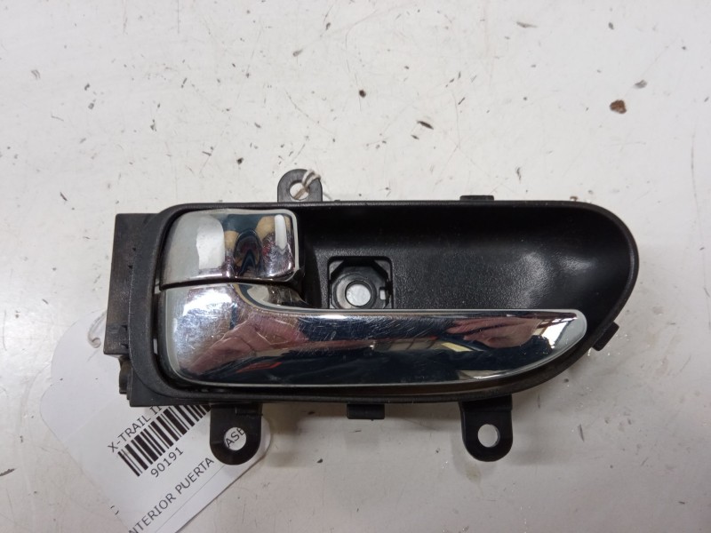 Recambio de maneta interior puerta trasera izquierda para nissan x-trail ii (t31) 2.0 dci referencia OEM IAM   