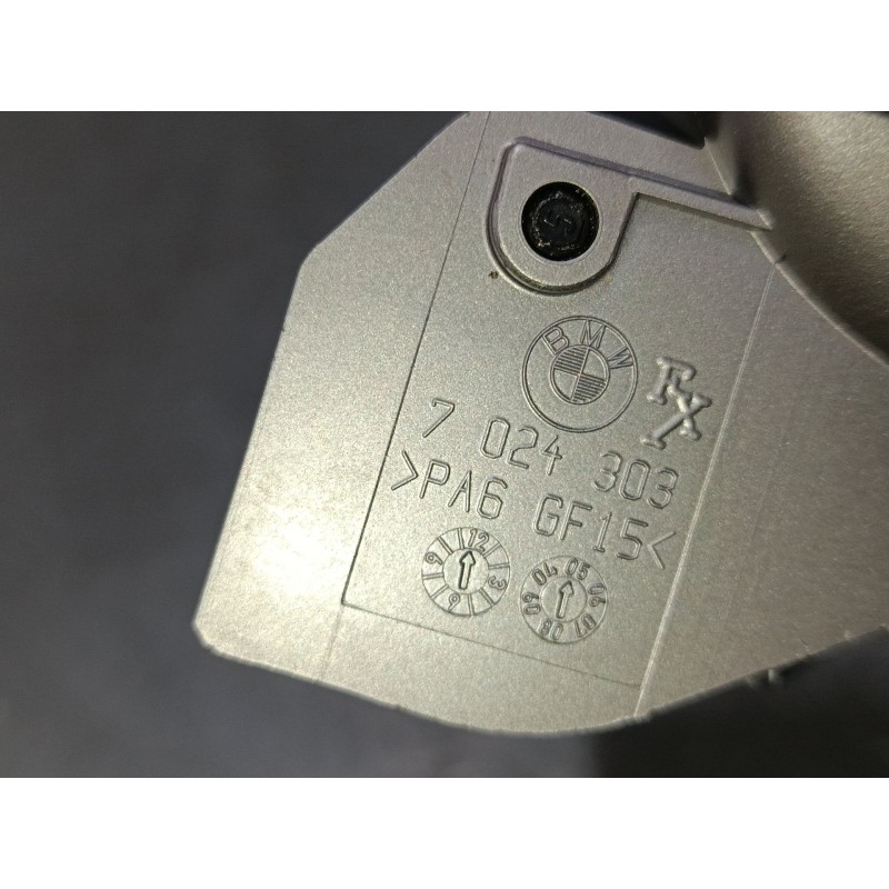 Recambio de maneta interior puerta trasera izquierda para bmw 7 (e65, e66, e67) 730 i, li referencia OEM IAM 7024303  