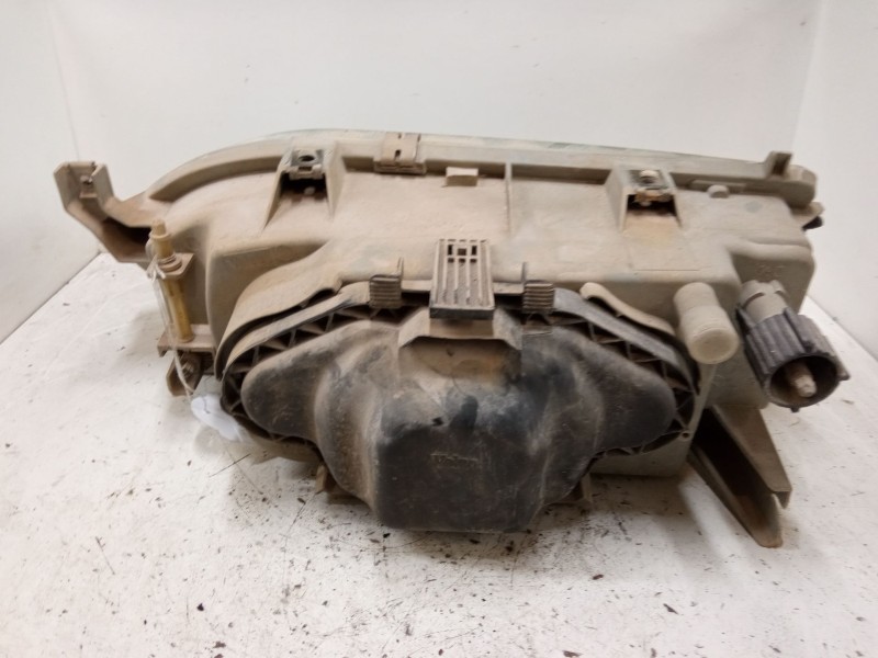 Recambio de faro derecho para renault 19 ii (b/c53_) 1.4 referencia OEM IAM   