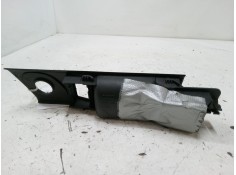 Recambio de maneta interior puerta trasera izquierda para audi 100 c4 sedán (4a2) 2.3 e referencia OEM IAM    2