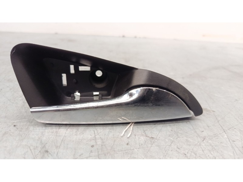 Recambio de maneta interior puerta trasera derecha para opel insignia a (g09) 2.0 cdti (68) referencia OEM IAM   
